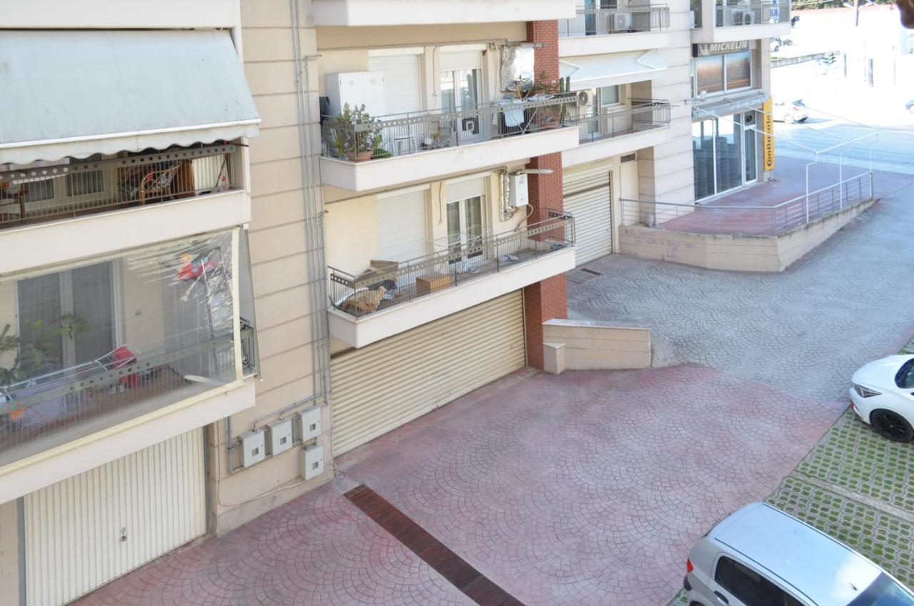 Delmare Dion Apartment Thessaloníki Exteriör bild