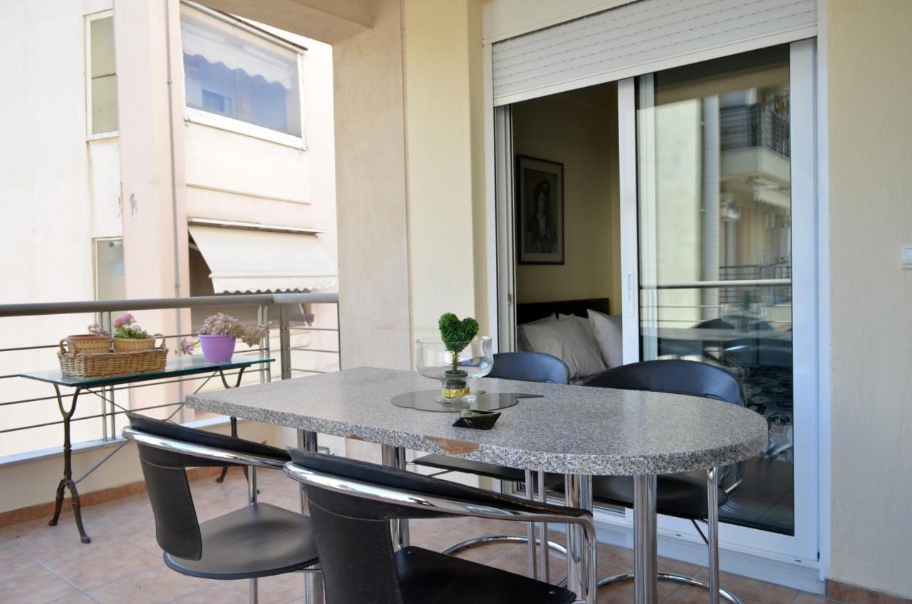 Delmare Dion Apartment Thessaloníki Exteriör bild