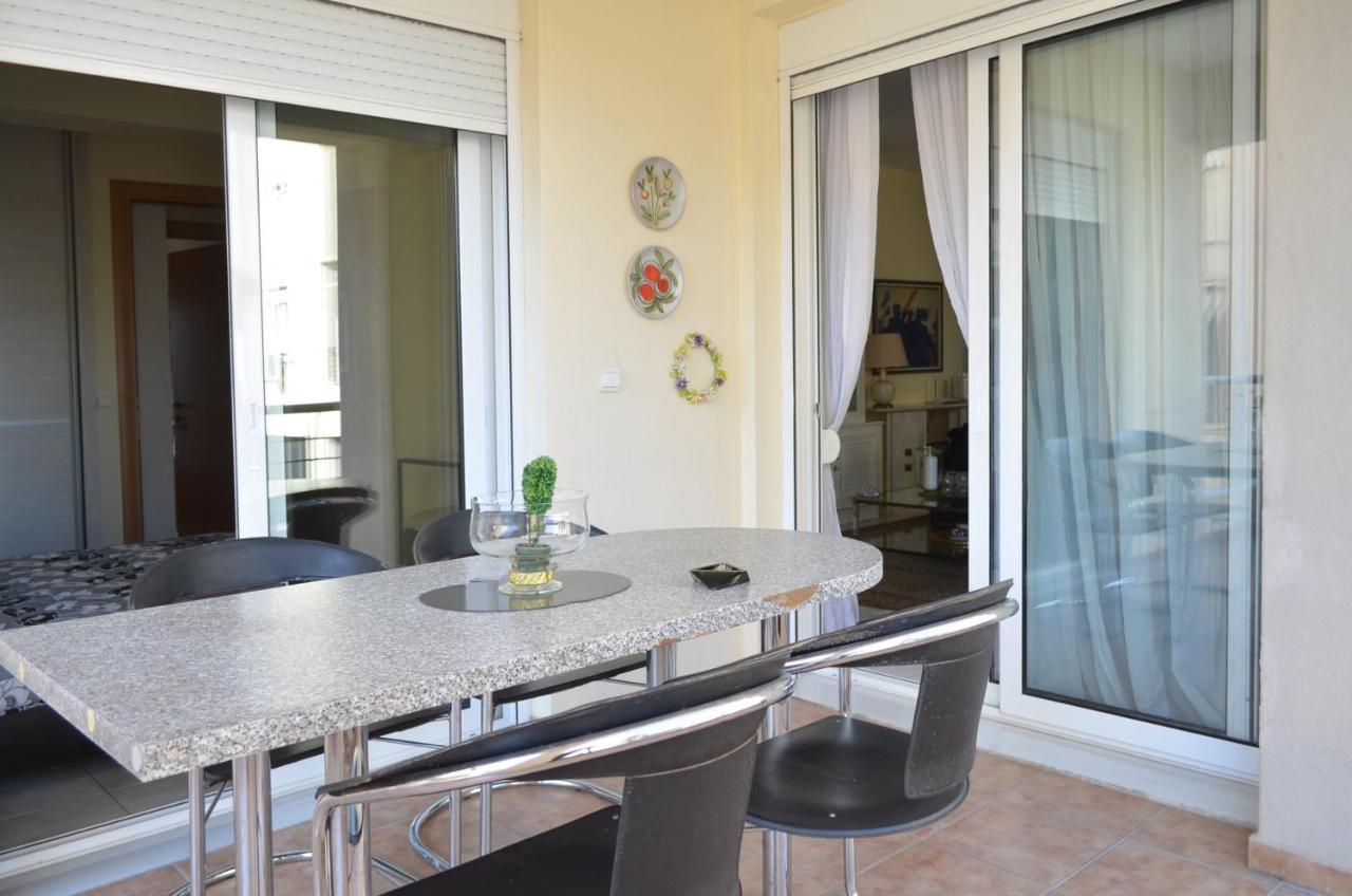 Delmare Dion Apartment Thessaloníki Exteriör bild